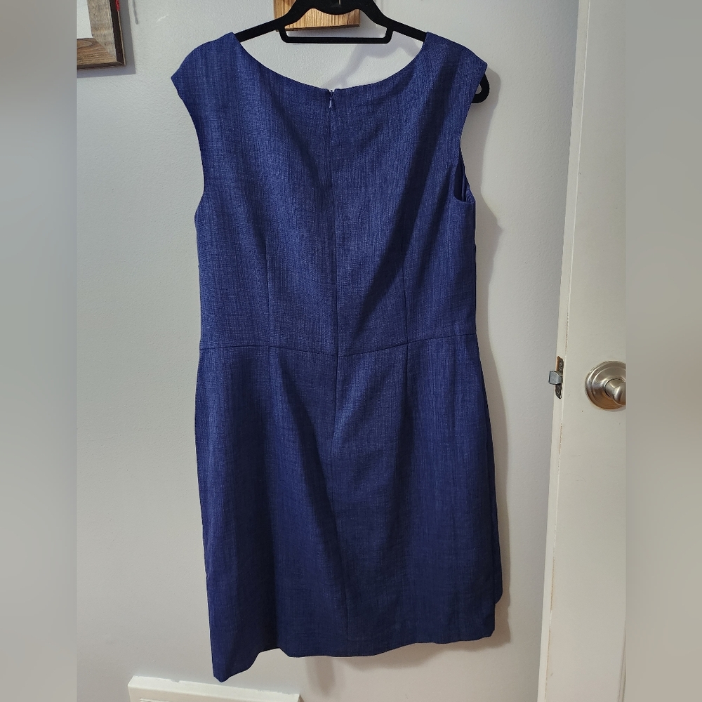 9 & CO Sleevless Blue Dress Size 16 NWT - Picture 5 of 5